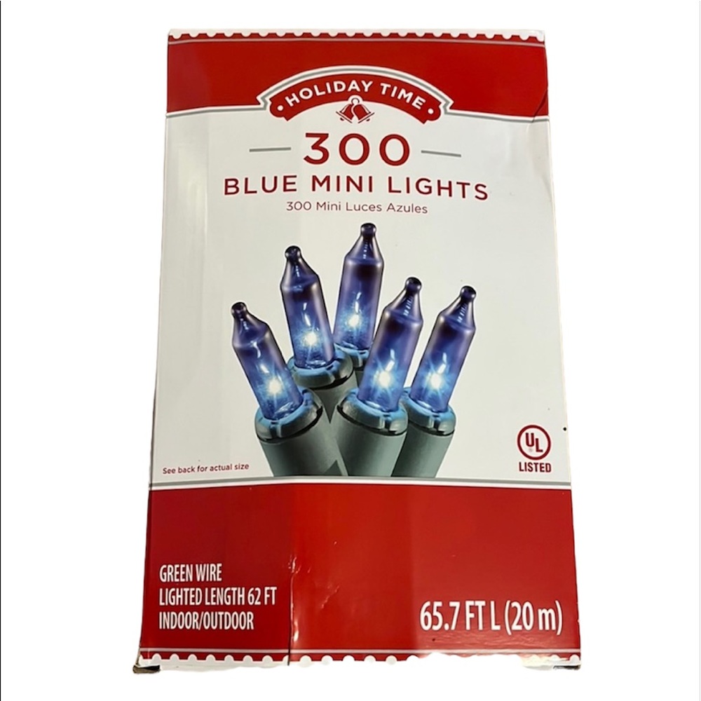 HOLIDAY TIME 300 BLUE INDOOR OUTDOOR MINI LIGHT SET GREEN WIRE 62 FEET LONG NEW